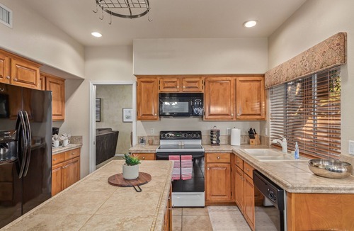 Mountain Crest House | Ahwatukee Family Fun Night Has it All! Hot Pool!