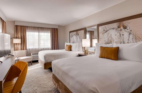 Edwards Business Park Hotel | Aiden by Best Western Scottsdale North