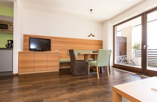 Lagundo Apartment | Alagundis Apartment Residence * - Design Apartment Smaragdus