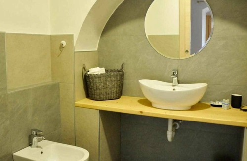 Scurelle Apartment | Alla Pieve, room with a view of Lake Caldonazzo