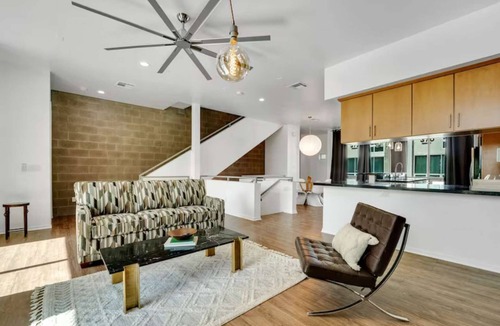Riverside Apartment | Alluring 2 bedroom apartment with decorated patio!