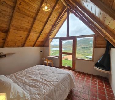 Namora Cabin | Alpine Lake Lodge Hotel