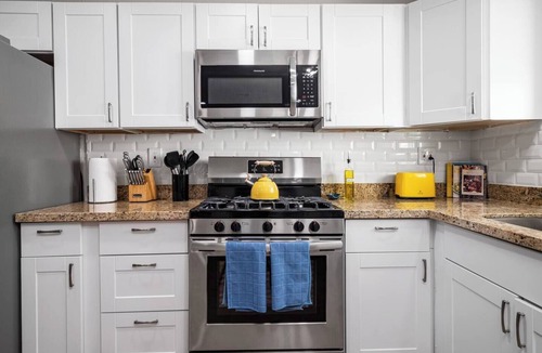 North Mountain House | Amazing 4-bed home with Golf, Fire Pit, Hot-Tub & Pool