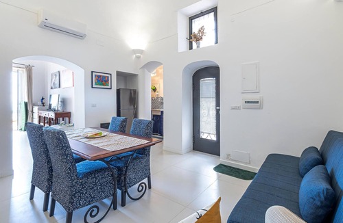 Raito Apartment | Amazing apartment in Raito with WiFi