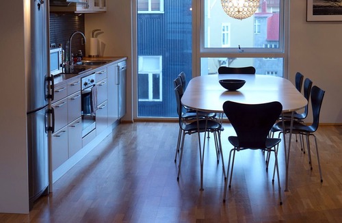 Vesturbær Apartment | Amazing central apartment close to the harbour area and the city center