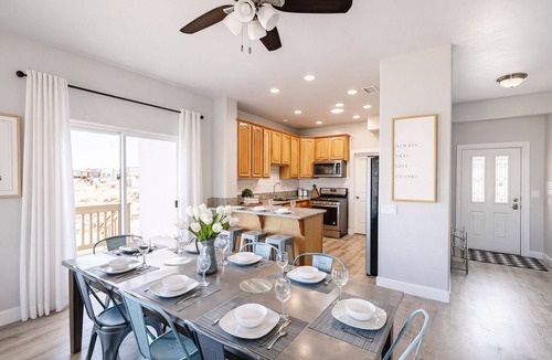 Greenehaven House | Amazing Lake Powell Views, Scenic location, dark sky area, and boat parking