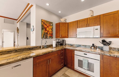 Kapalua Condo | Amazing Ocean View-Sleeps 6-Kapalua Golf Villa 21P-Cold Central AC-Spacious