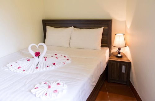 Hoa Lu House | Amira Homestay - Home from home