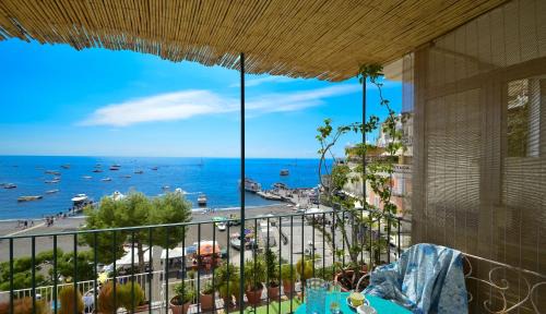 Positano City Centre House | AMORE RENTALS - Casa Raffi