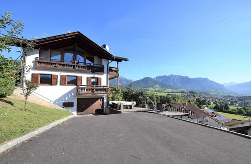 Carano Apartment | Apartment in Cavalese with Dolomites View