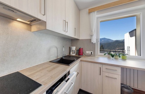 Cornedo All'isarco Apartment | 'Apartment Panorama' with Mountain View, Garden & Wi-Fi
