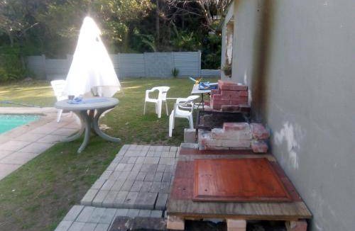 Port Edward Apartment | Apartment ∙ 2 bedrooms ∙ 12 guests