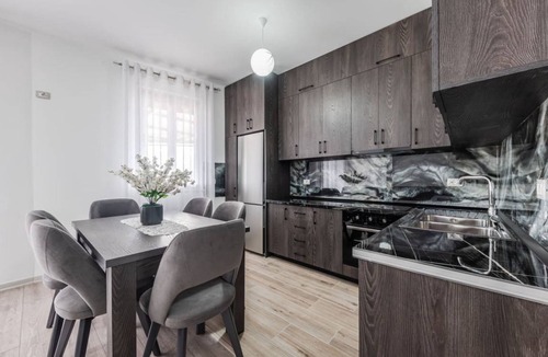 Shkoder Apartment | Apartment ∙ 2 bedrooms ∙ 5 guests