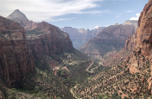 Zion National Park South Entrance Apartment | Apartment #3 GREAT LOCATION Zion National Park entrance as close as you can get!