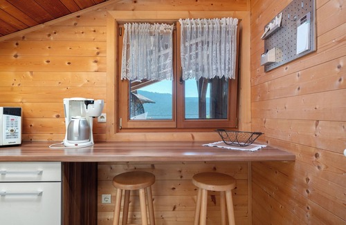 Molten Apartment | Apartment 'Alpenstern' with Mountain View, Shared Garden and Wi-Fi