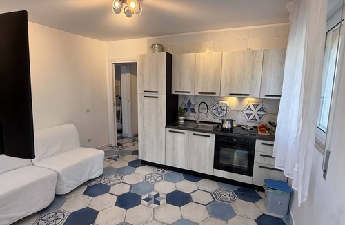 Erchie Apartment | Apartment-Apartment-Private Bathroom