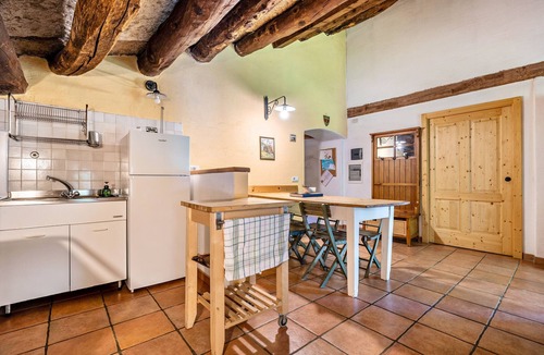 Ala Apartment | Apartment 'Appartamento Del Vecchio Fienile' with Mountain View and Shared Garden