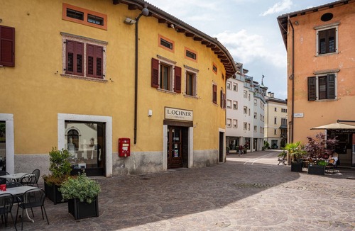 Pergine Valsugana Apartment | Apartment 'Apt Ochner Grape 2 Pergine' with Wi-Fi and Air Conditioning
