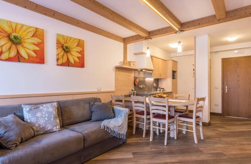 Andalo Apartment | Apartment "Bazzanella 1" with Mountain View, Garden & Wi-Fi