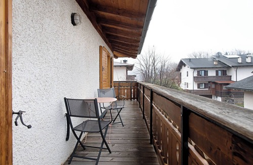 Baselga di Pine Apartment | Apartment 'Casa Pòlse' with Mountain View, Shared Garden and Wi-Fi