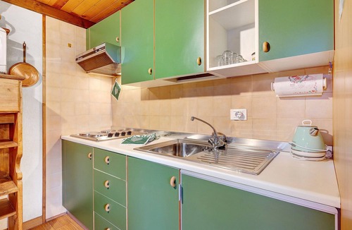Cavalese Apartment | Apartment 'Casa Serena' with Mountain View and Balcony