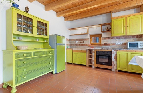Ceniga Apartment | Apartment 'Casa Sole 2' with Mountain View, Balcony and Wi-Fi