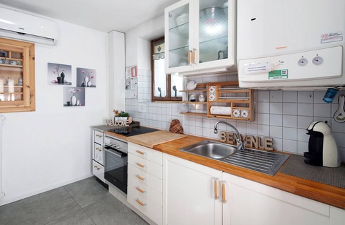 Moena Apartment | Apartment 'Ciasa De Lucky' with Mountain View, Private Terrace and Wi-Fi