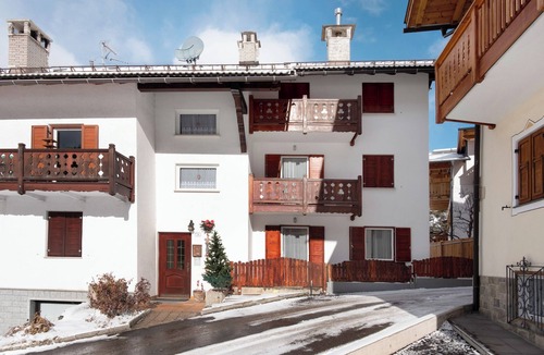 San Giovanni di Fassa Apartment | Apartment "Ciasa Piz Quadrilocale" with Mountain View, Terrace and Wi-Fi
