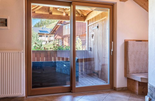 La Valle Apartment | Apartment Ciasa Raut Suite Ramei with Mountain View, Garden & Wi-Fi