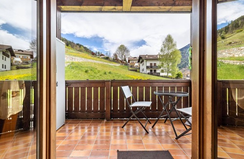 Borzago Apartment | Apartment 'Collini Le Betulle' with Mountain View, Private Garden and Balcony