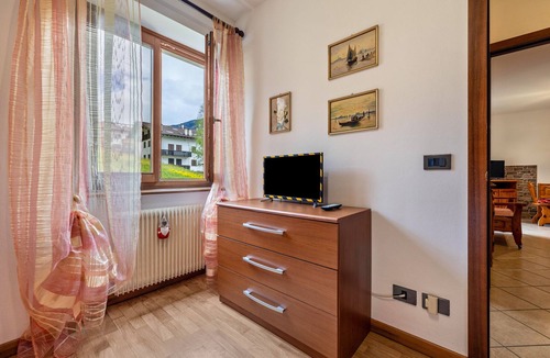 Borzago Apartment | Apartment 'Collini Le Betulle' with Mountain View, Private Garden and Balcony