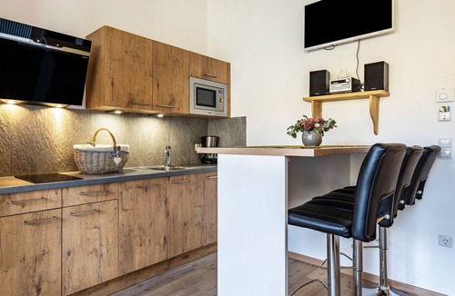 Verano Apartment | Apartment "Eggerhof Suite" with Mountain View, Lake Access & Wi-Fi