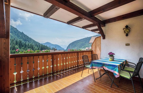 Trodena Apartment | Apartment "Gabrielli Marie" with Mountain View, Wi-Fi, Terrace & Garden