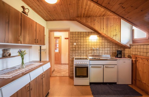 Trodena Apartment | Apartment "Gabrielli Sophie" with Mountain View, Wi-Fi, Terrace & Garden