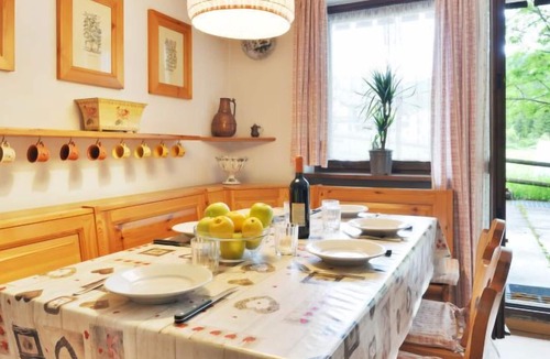 Penia Apartment | Apartment Genziana in Canazei - 6 persons, 2 bedrooms