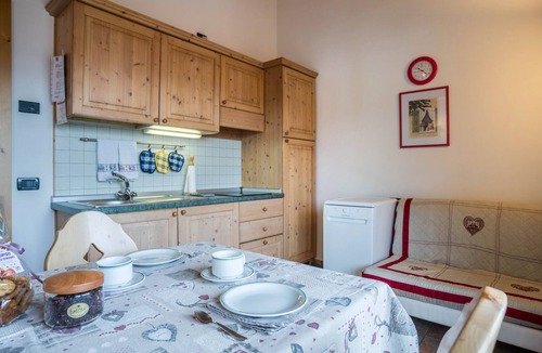 Gionghi-Cappella Apartment | Apartment 'Giongo Residence Aparthotel 102' with Mountain View, Shared Terrace and Wi-Fi