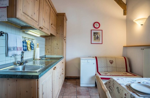 Gionghi-Cappella Apartment | Apartment 'Giongo Residence Aparthotel 102' with Mountain View, Shared Terrace and Wi-Fi
