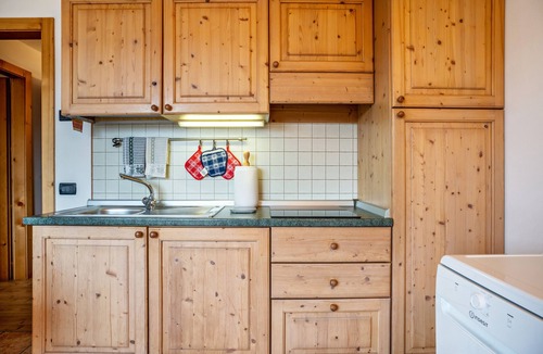 Gionghi-Cappella Apartment | Apartment 'Giongo Residence Aparthotel 103' with Mountain View, Shared Terrace and Wi-Fi