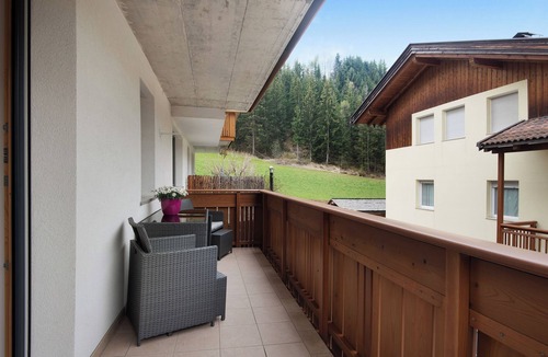Santa Maddalena Apartment | Apartment "Hilber Little Furchetta" with Mountain View, Shared Terrace & Wi-Fi