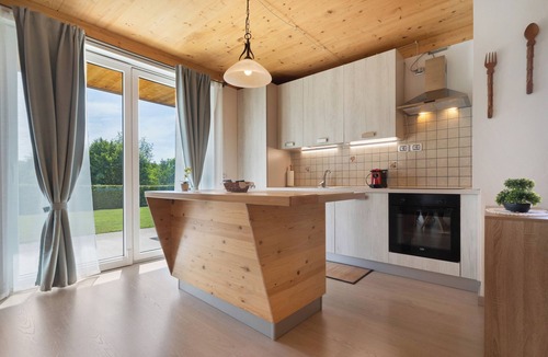 Trambileno Apartment | Apartment 'Il Biancospino' with Mountain View, Private Garden and Wi-Fi