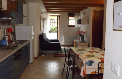 Malosco Apartment | Apartment in Malosco in Val di Non with small terrace
