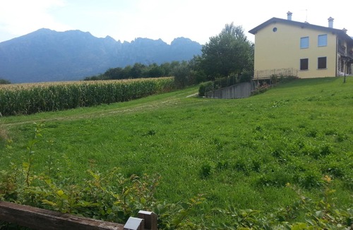 Velo d'Astico Apartment | Apartment in Seghe with Private Parking