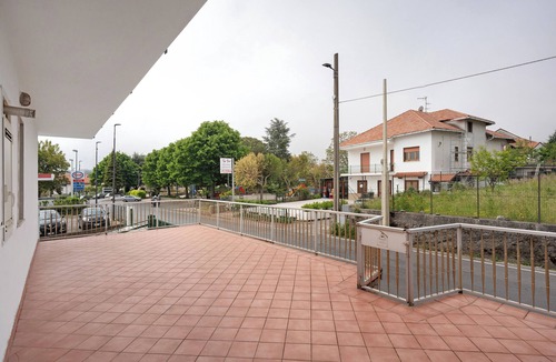 Bomerano Apartment | Apartment 'Ischia Con Terrazza' with Private Terrace, Shared Garden and Wi-Fi