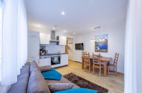 San Leonardo in Passiria Apartment | Apartments Hubertus - central St Leonhard - free parking - Netflix - PasseiertalCard included - hiking and biking from doorstep