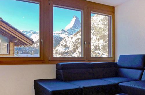 Zermatt Apartment | Apartment La Prairie by Interhome