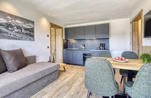 Nova Ponente Apartment | Apartment "Latemar": Private Whirlpool, Finnish Sauna, Mountain View