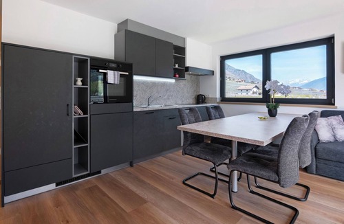Castelbello-Ciardes Apartment | Apartment 'Lea' with Mountain View, Wi-Fi and Air Conditioning