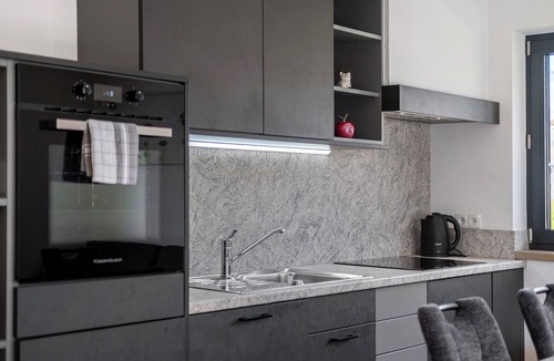 Castelbello-Ciardes Apartment | Apartment 'Lea' with Mountain View, Wi-Fi and Air Conditioning