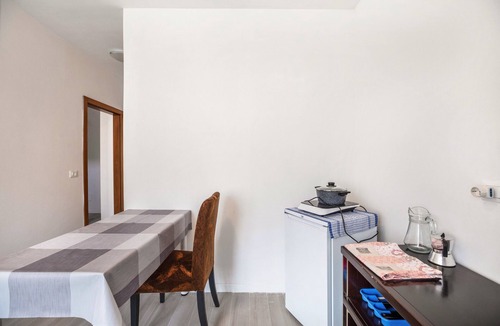 Levico Terme Apartment | Apartment "Levico Al Corso Apartments" with Mountain View