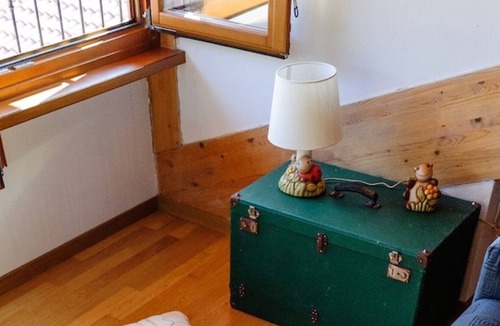 Ronzo-Chienis Apartment | Apartment 'Mansarda Ronzo' with Mountain View & Wi-Fi